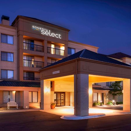 โซเนสตา ซีเลกต์ ดีทรอยต์ โนวี Hotel ภายนอก รูปภาพ