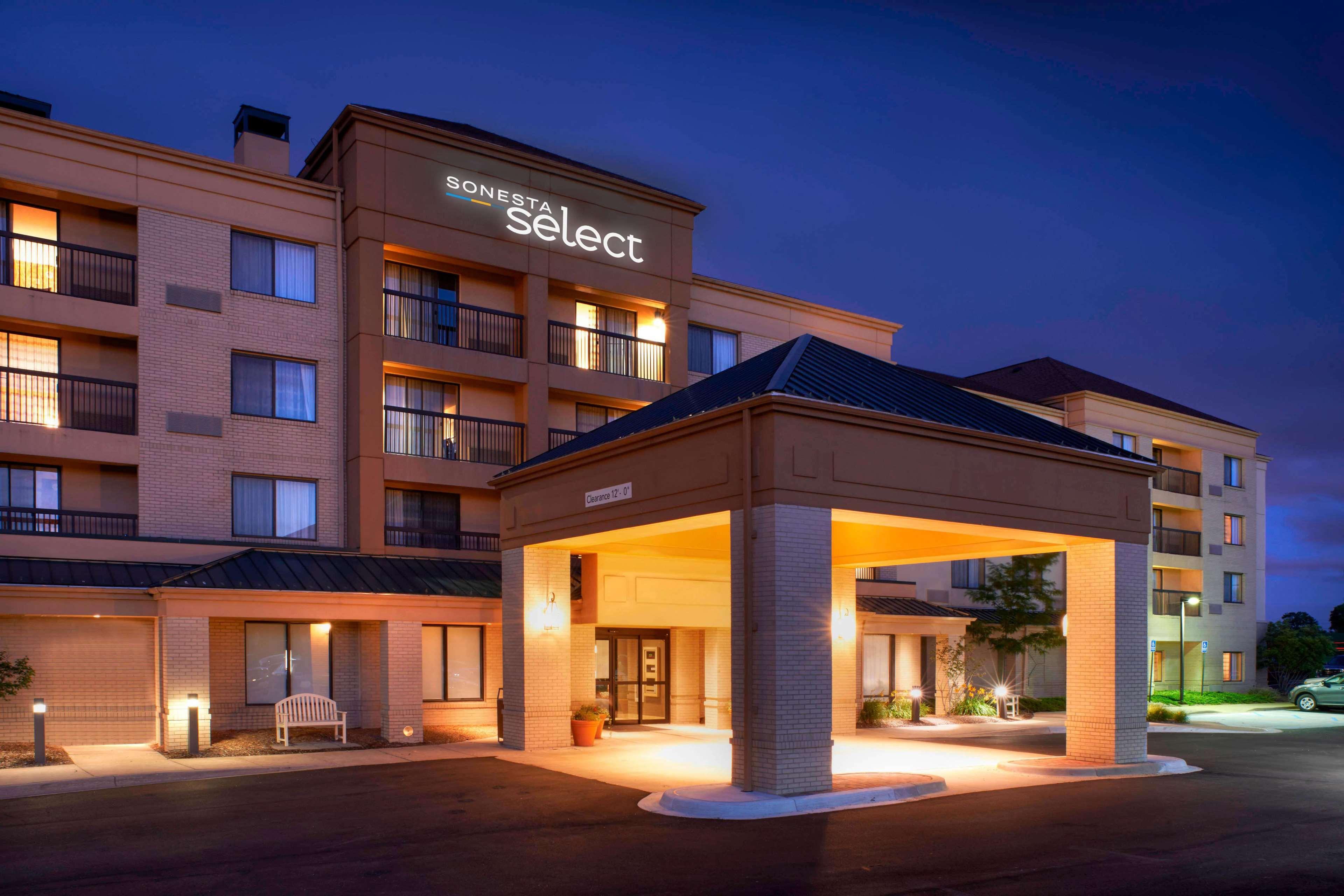 โซเนสตา ซีเลกต์ ดีทรอยต์ โนวี Hotel ภายนอก รูปภาพ