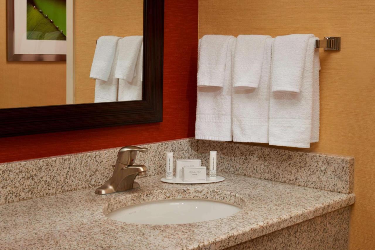 โซเนสตา ซีเลกต์ ดีทรอยต์ โนวี Hotel ภายนอก รูปภาพ