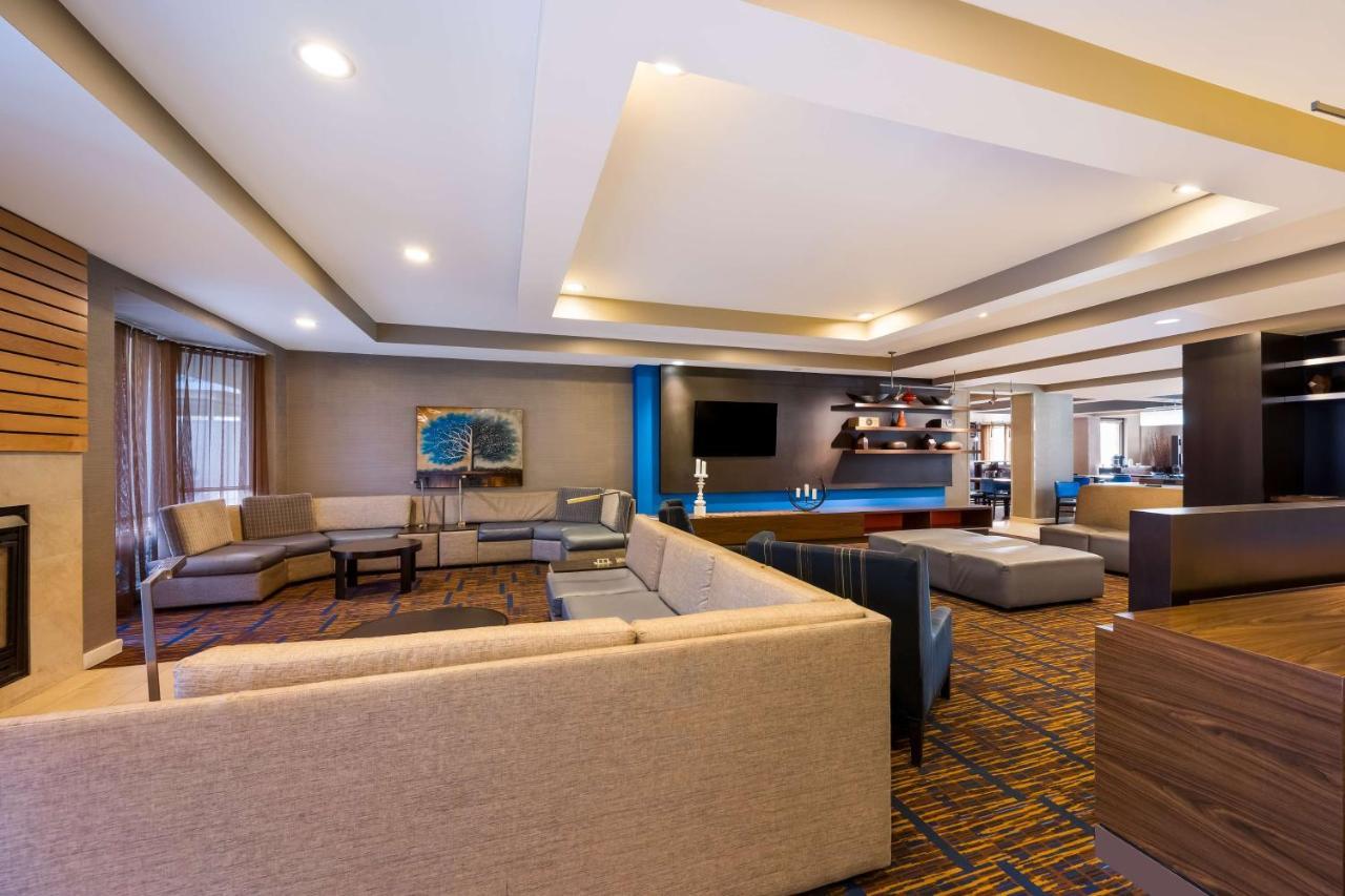 โซเนสตา ซีเลกต์ ดีทรอยต์ โนวี Hotel ภายนอก รูปภาพ