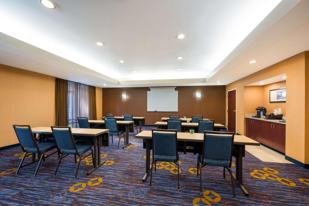 โซเนสตา ซีเลกต์ ดีทรอยต์ โนวี Hotel ภายนอก รูปภาพ